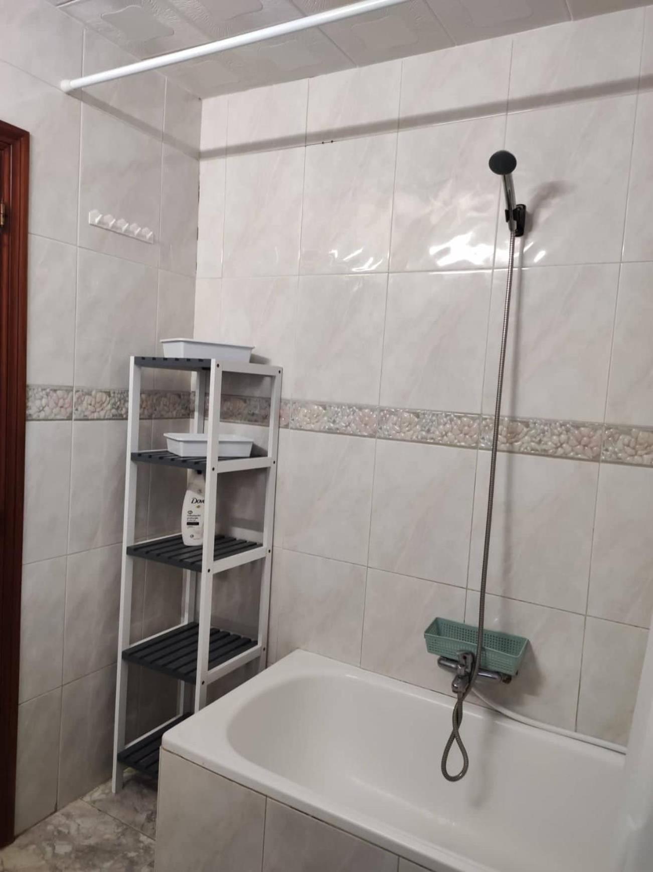 La Habitacion Del Piso Room In The Apartment Alicante Extérieur photo